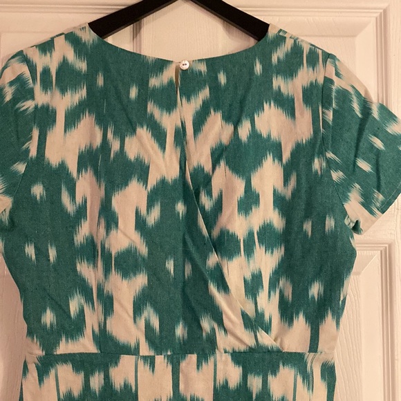 Vineyard Vines dress - Picture 9 of 12